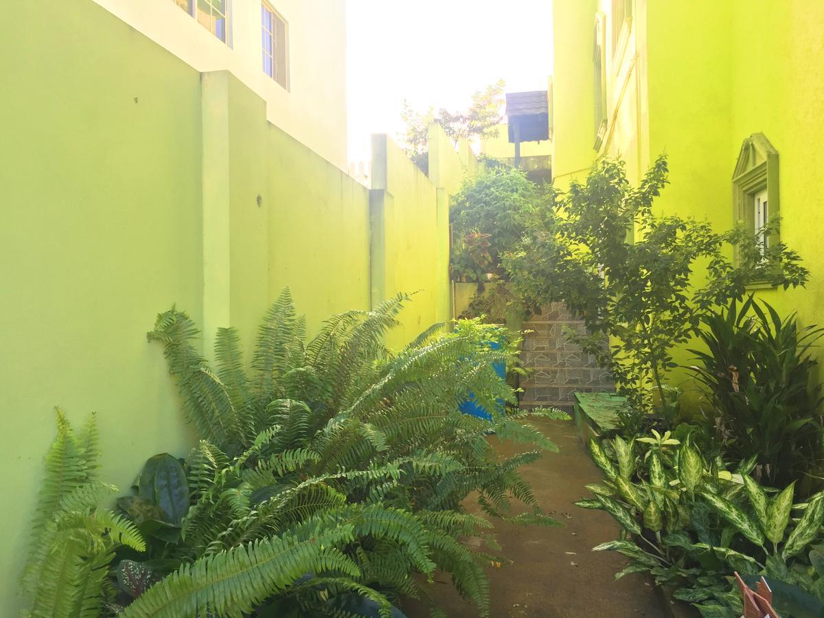Yaad Hostel Montego Bay Exterior foto