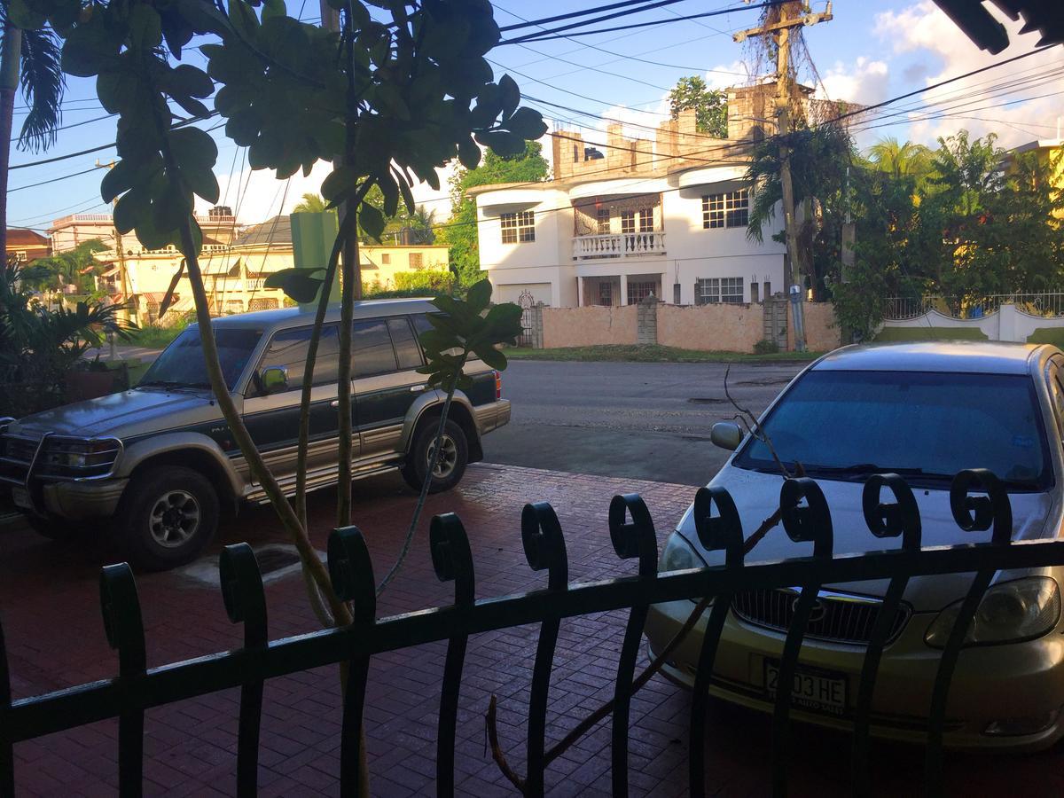 Yaad Hostel Montego Bay Exterior foto