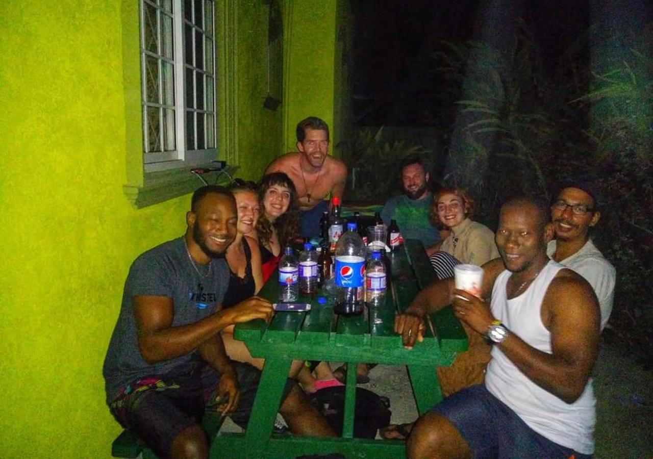 Yaad Hostel Montego Bay Exterior foto